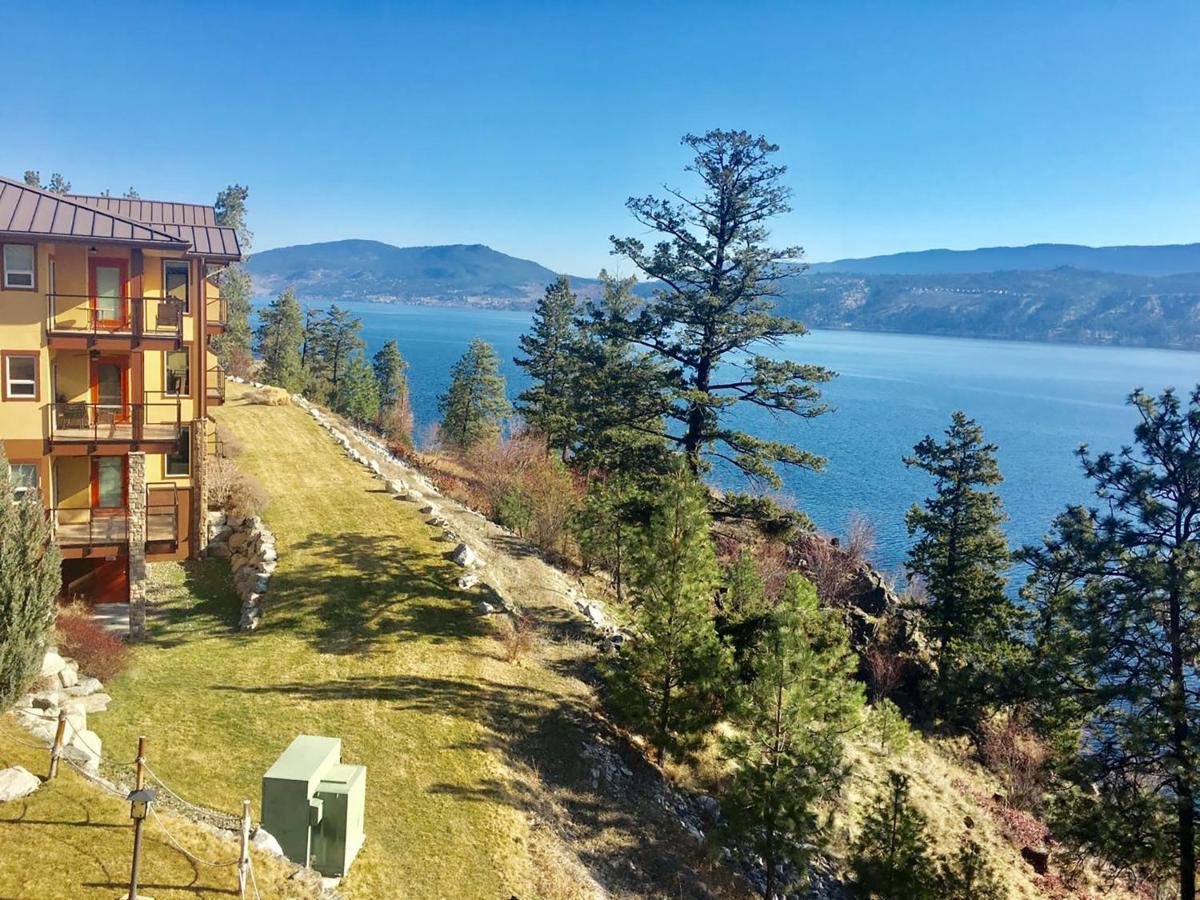 Cozystay Signature Lake Okanagan Resort Kelowna Exterior photo