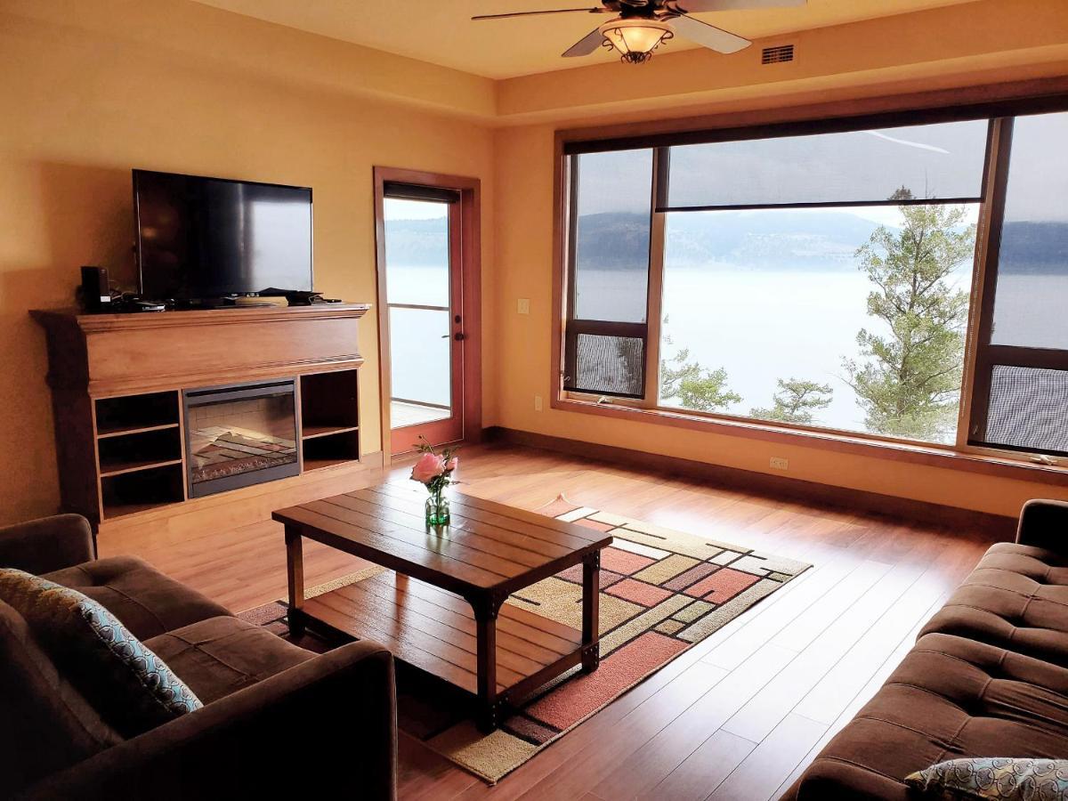 Cozystay Signature Lake Okanagan Resort Kelowna Exterior photo