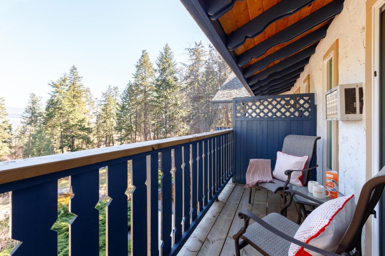 Cozystay Signature Lake Okanagan Resort Kelowna Exterior photo